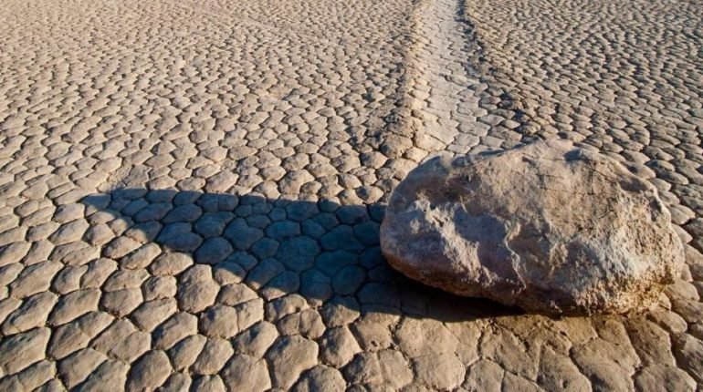 pedra no caminho