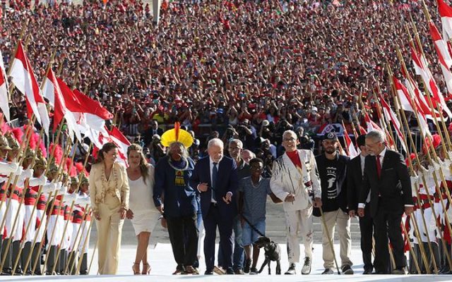 2023: o democrático, feliz e difícil ano. 