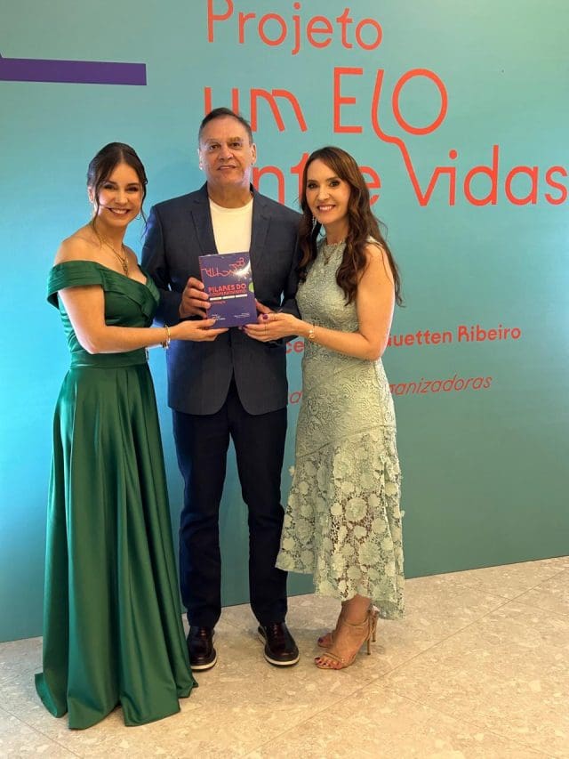 Paulo Renato e Fernanda lançam trilogia