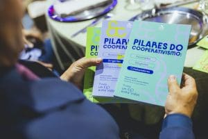 Paulo Renato e Fernanda lançam trilogia