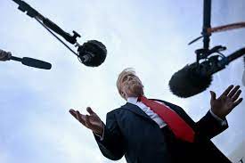 TRUMP CENSURA IMPRENSA