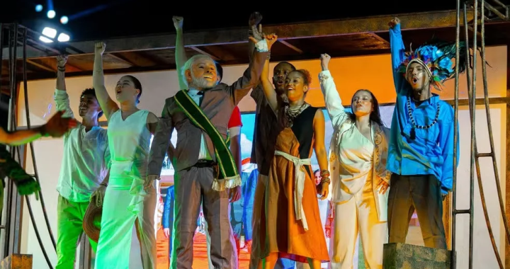 penduricalhos csrnaval