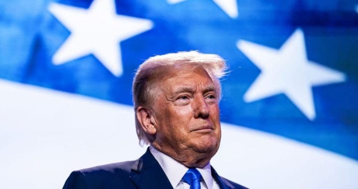 ESTADOS UNIDOS - XERIFE TRUMP