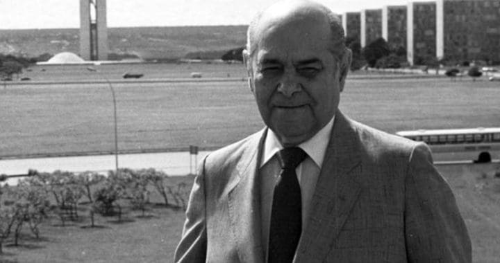 TANCREDO NEVES